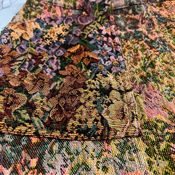 Urban Outfitters Jacquard Multicolor Floral Mini Skirt - Picture 4 of 10